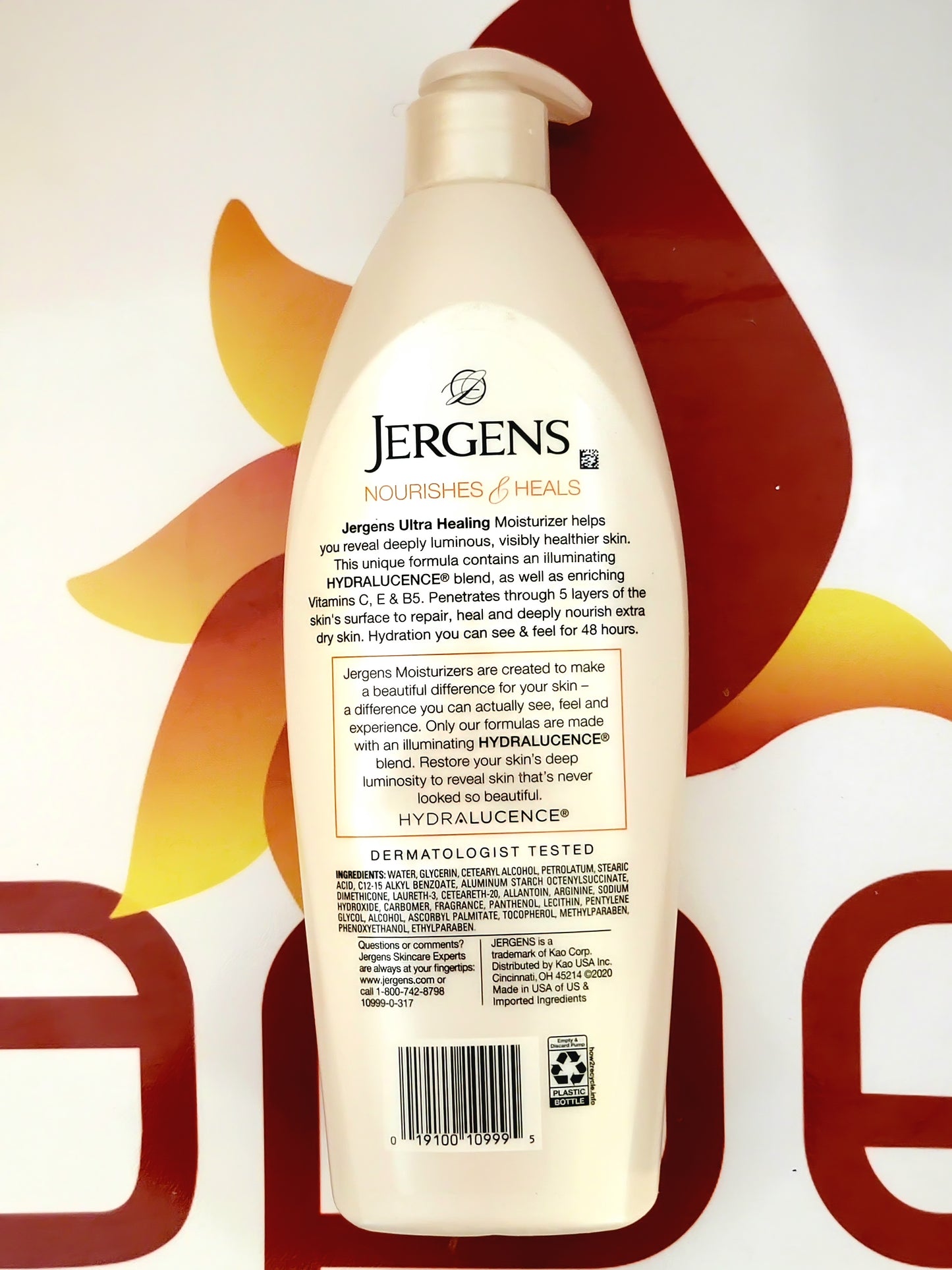 Jergens Ultra Healing Moisturizer with Vitamins C, E & B5 621ml