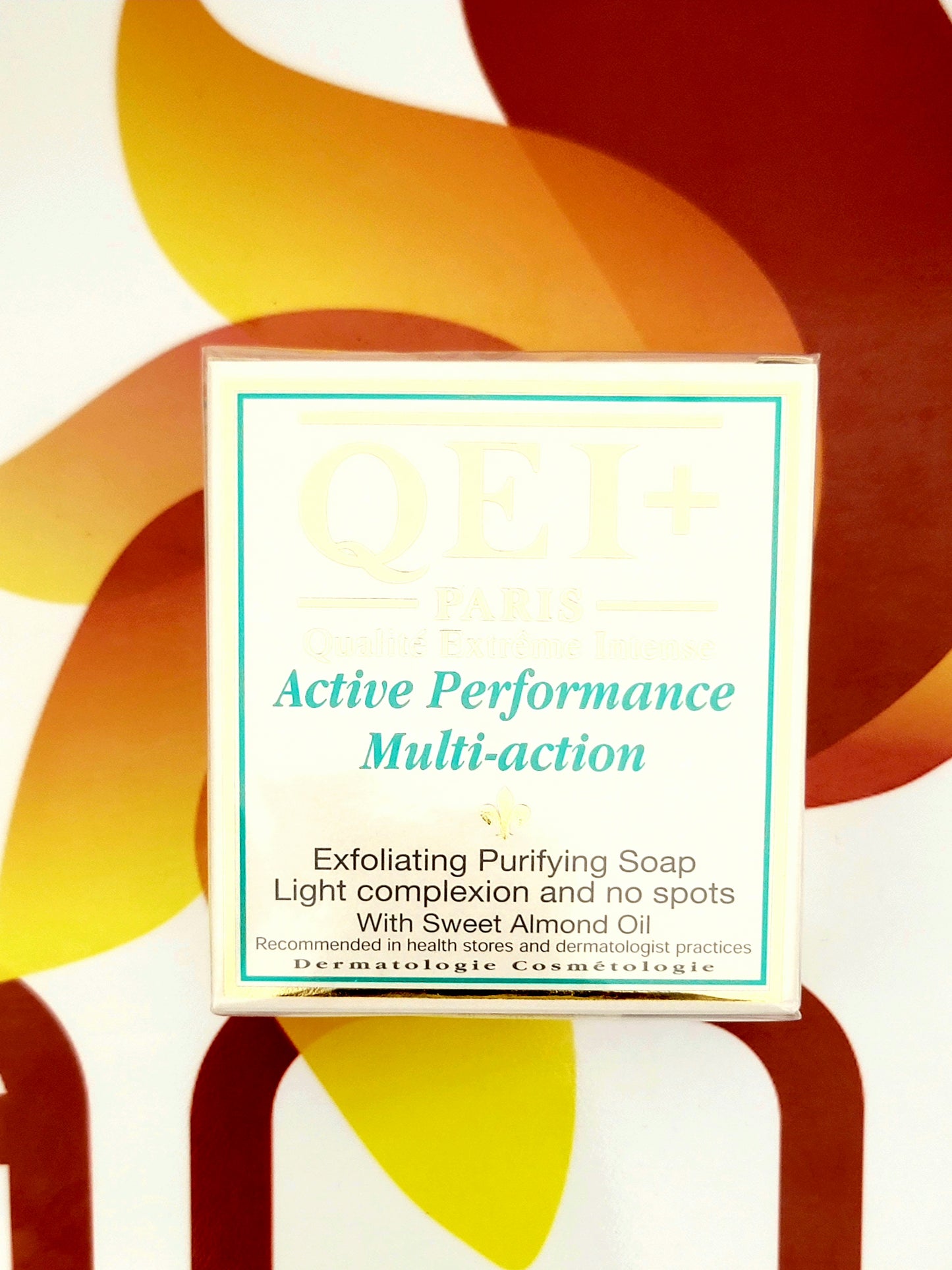 QEI+ Paris Active Performance Multi-action Exfoliating Purifying Soap 200g