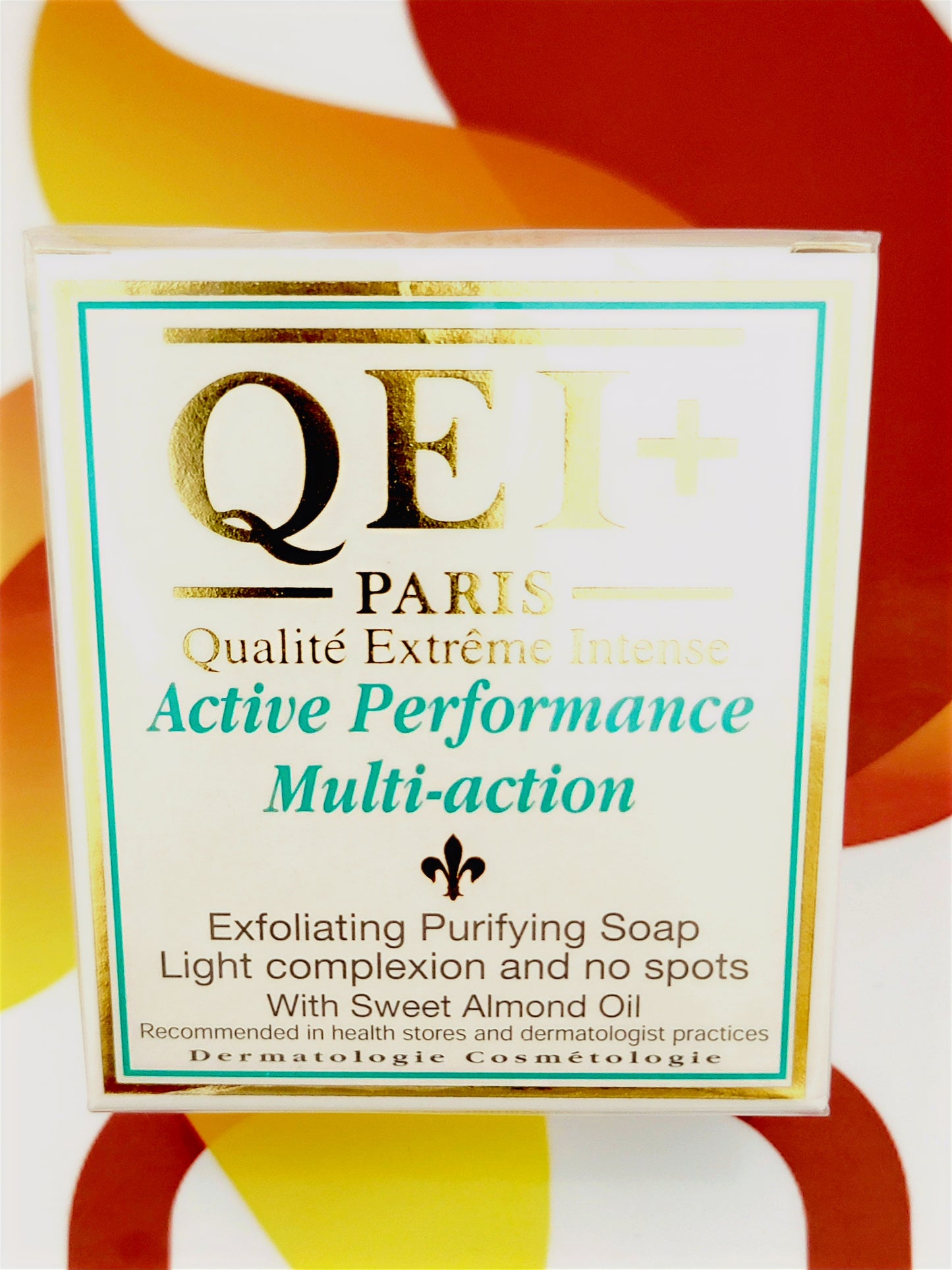 QEI+ Paris Active Performance Multi-action Exfoliating Purifying Soap 200g